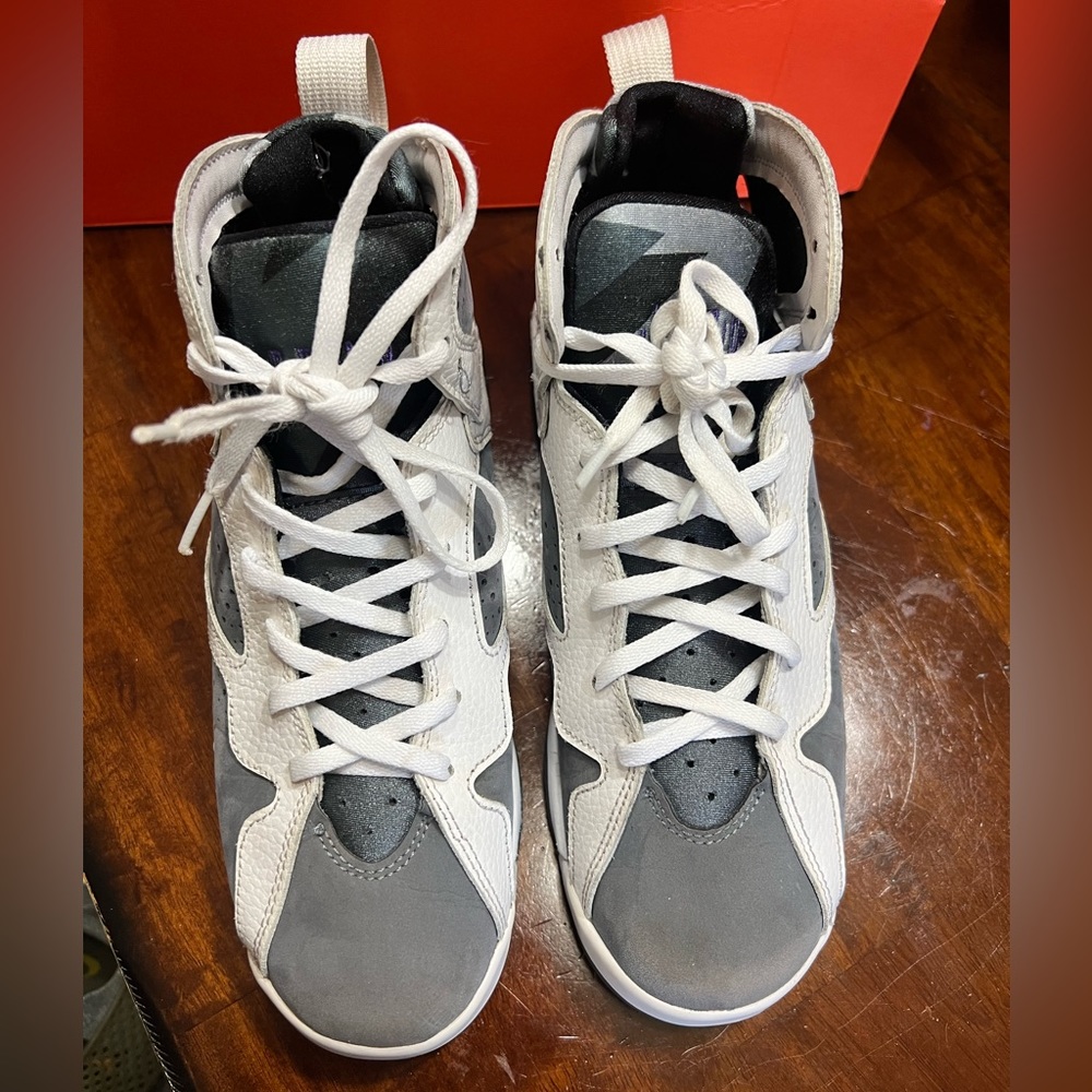 Jordan Retro 7